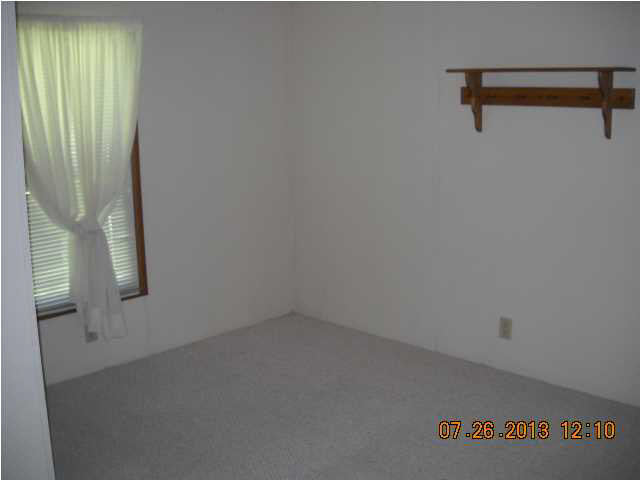 105 N Ninth St, Rockport, IN 47635 photo 8