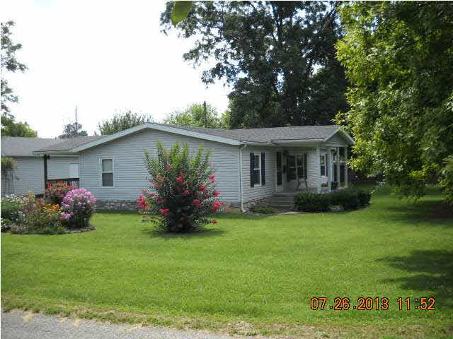 105 N Ninth St, Rockport, IN 47635 photo 1