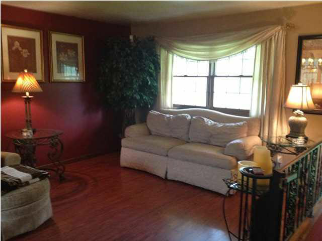5344 Mccool Rd, Boonville, IN 47601 photo 2