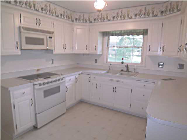 7309 Greenbriar Dr, Evansville, IN 47710 photo 7