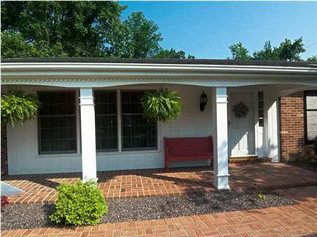 7309 Greenbriar Dr, Evansville, IN 47710 photo 4