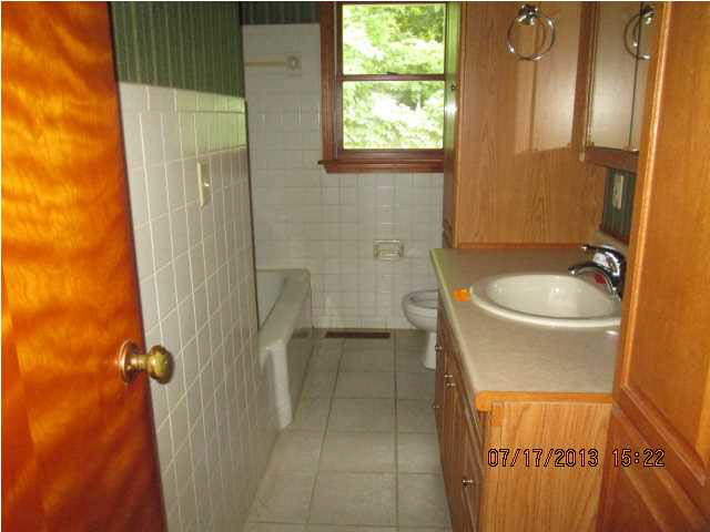 5120 Nolan Ave, Evansville, IN 47712 photo 8