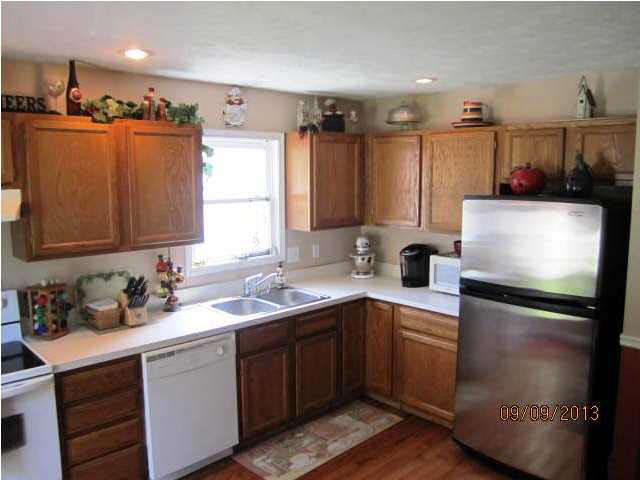6098 Yosemite Dr, Newburgh, IN 47630 photo 5