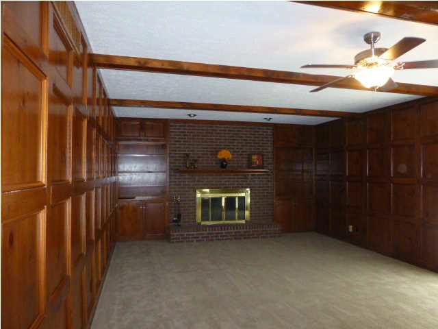 2833 Oak View Ct, Evansville, IN 47711 photo 4