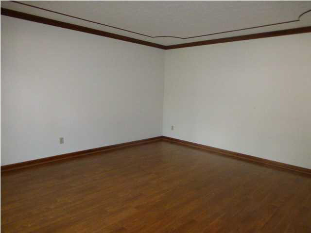 2833 Oak View Ct, Evansville, IN 47711 photo 8
