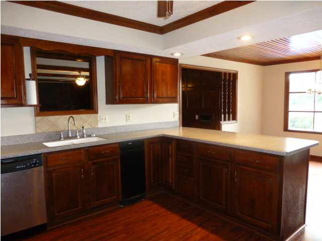 2833 Oak View Ct, Evansville, IN 47711 photo 7