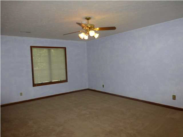 2833 Oak View Ct, Evansville, IN 47711 photo 15