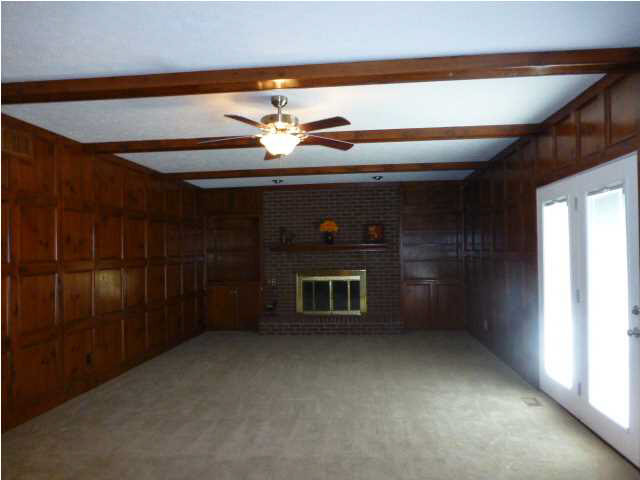 2833 Oak View Ct, Evansville, IN 47711 photo 3