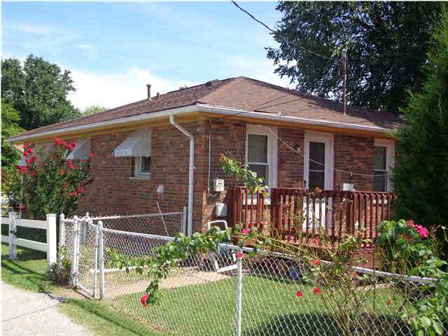 3330 Hartmetz Ave, Evansville, IN 47712 photo 3