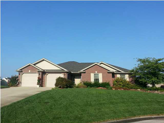 249 Gatsby Ct, Jasper, IN 47546 photo 1