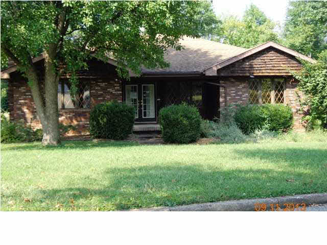 6504 Kembell Dr, Evansville, IN 47710 photo 1