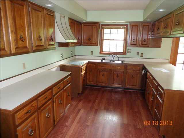 6504 Kembell Dr, Evansville, IN 47710 photo 5