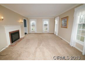 11800 Crestview Blvd, Kokomo, IN 46901 photo 2