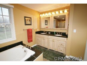 11800 Crestview Blvd, Kokomo, IN 46901 photo 11