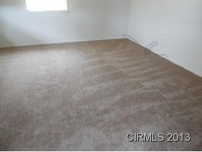 421 W 29th St, Marion, IN 46953 photo 3