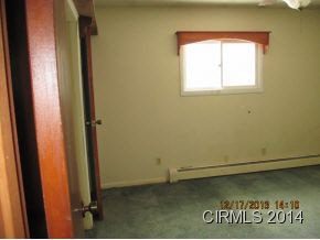 113 Bowen, Windfall, IN 46076 photo 5