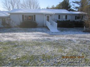 113 Bowen, Windfall, IN 46076 photo 1