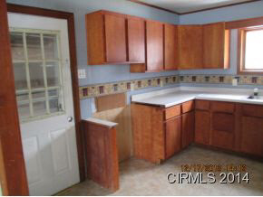 113 Bowen, Windfall, IN 46076 photo 9