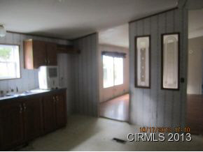 104 Wildcat Dr, Windfall, IN 46076 photo 4