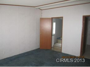104 Wildcat Dr, Windfall, IN 46076 photo 10