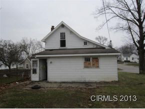 1924 S Gallatin St, Marion, IN 46952 photo 2