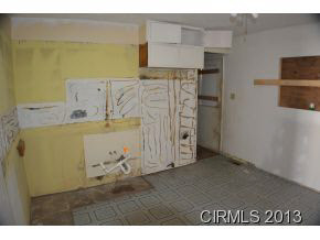 1103 Moccasin Trl, Kokomo, IN 46902 photo 3