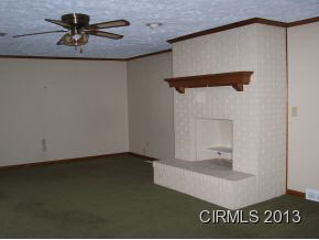 116 S Forest Dr, Kokomo, IN 46901 photo 4