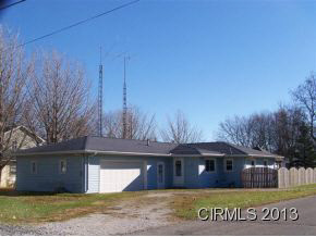 522 W 10th St, Jonesboro, IN 46938 photo 1