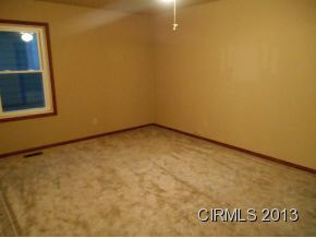 222 Devonshire Dr, Kokomo, IN 46901 photo 7
