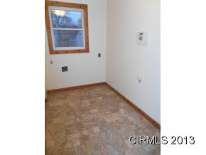 222 Devonshire Dr, Kokomo, IN 46901 photo 3