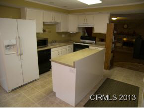 310 Laramie Ln, Kokomo, IN 46901 photo 3