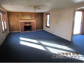 3644 S Felton St, Marion, IN 46953 photo 2