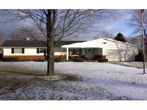 9916 Pine Rd, Plymouth, IN 46563 photo 1