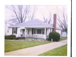1009 9th St, Rochester, IN 46975 photo 1