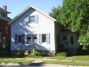 221 E Plymouth St, Bremen, IN 46506 photo 1