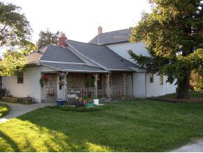 9341 E Division Rd, Akron, IN 46910 photo 2