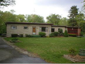 16369 Pretty Lake Rd, Plymouth, IN 46563 photo 2
