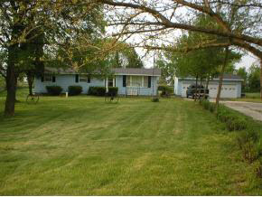 6920 Lincoln Hwy, Bourbon, IN 46504 photo 2