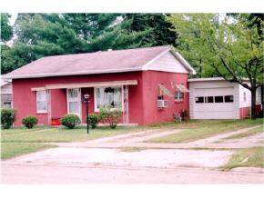 907 W Adams St, Plymouth, IN 46563 photo 1