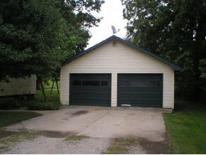 407 S Harris St, Bourbon, IN 46504 photo 8