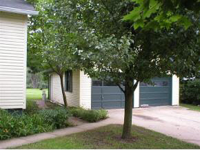 407 S Harris St, Bourbon, IN 46504 photo 5