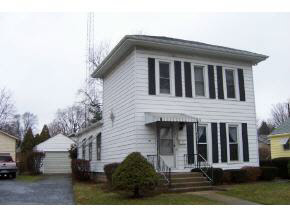 113 E Harrison St, Plymouth, IN 46563 photo 1
