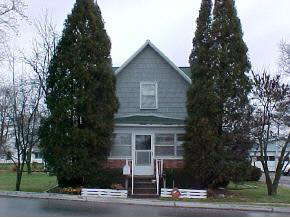 314 E Walnut, Argos, IN 46501 photo 1