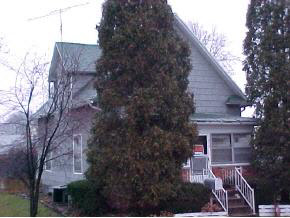 314 E Walnut, Argos, IN 46501 photo 3