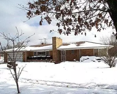 2055 Chase St, Gary, IN 46404 photo 1
