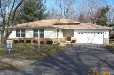 802 Daumer Rd, Kouts, IN 46347 photo 1