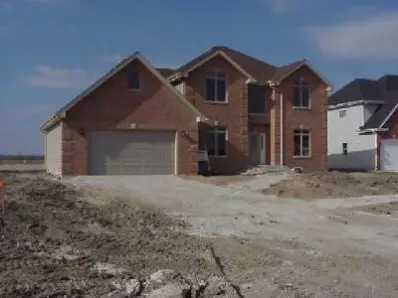 220 Cornwall Cir, Munster, IN 46321 photo 1