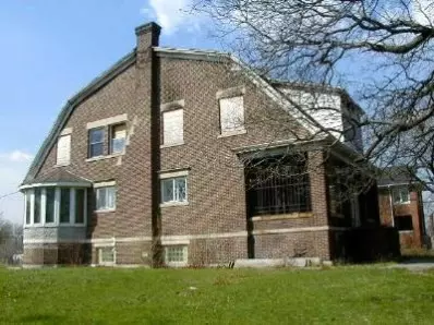 243 E Ridge Rd, Gary, IN 46409 photo 1