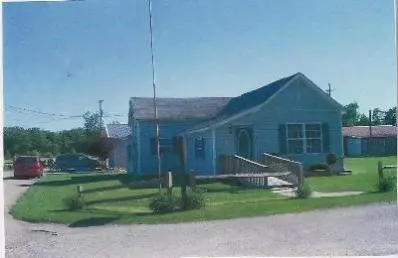 133 E Harrison St, Brook, IN 47922 photo 1