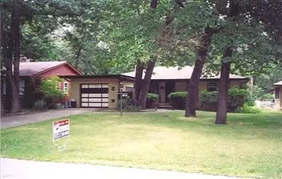 8608 Walnut Dr, Munster, IN 46321 photo 1